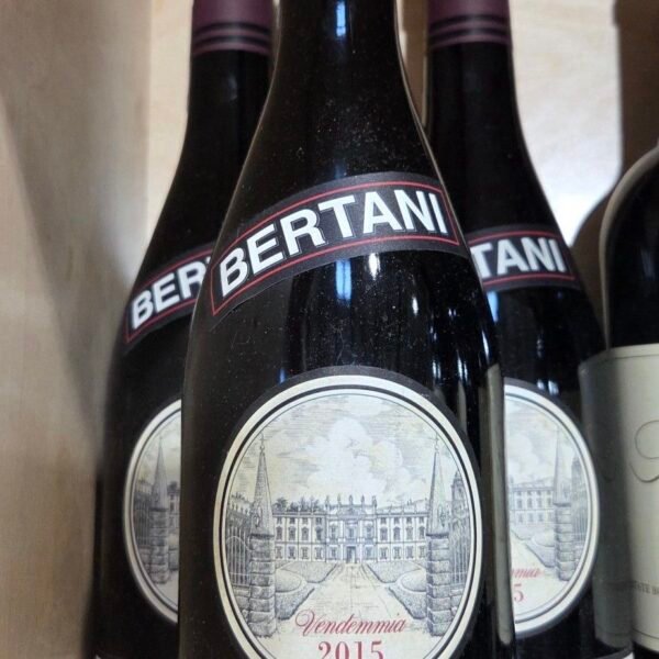 Bertani Amarone della Valpolicella Classico 2015